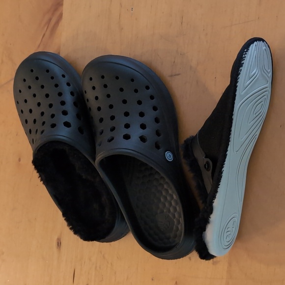 Joybees NWOT Unisex Sz9W Sz7M Black Cozy Clogs Faux Fur Lined - Picture 5 of 10